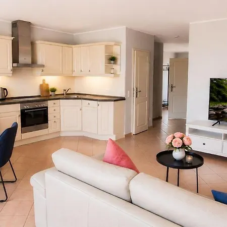 Urlaubstraeume-am-meer-wohnung-3-9 * Kuehlungsborn